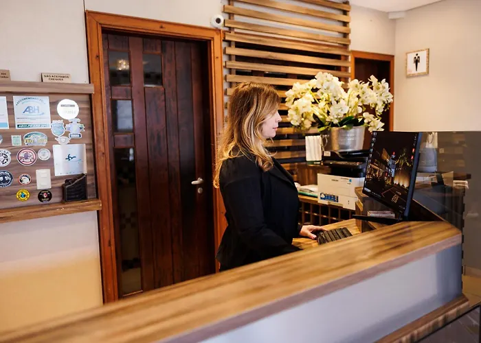 Tonello Business Hotel