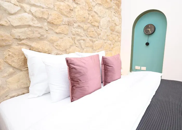 Helios Boutique By La Finca Hotels - בוטיק מעוצב עם מטבחון מאובזר וחניה חינם בעיר העתיקה!