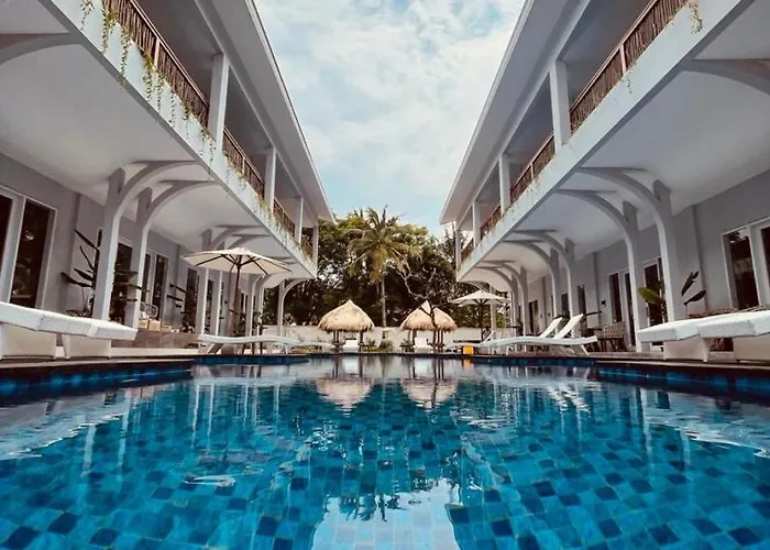 Seashell Resort