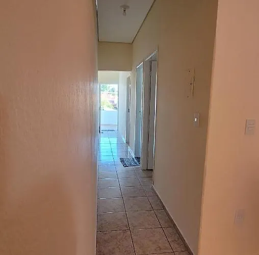 Casa completa para 5 pessoas com conforto e garagem, wi-fi