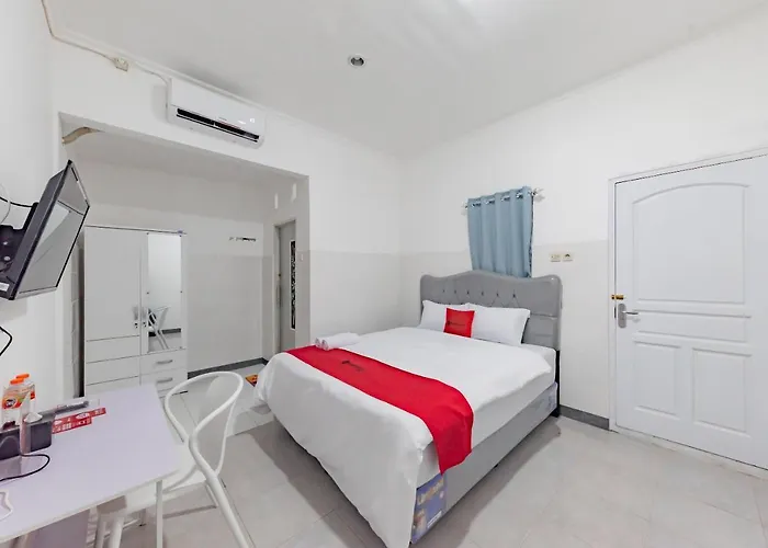 Reddoorz Syariah Near Alun Alun Ciledug Cirebon