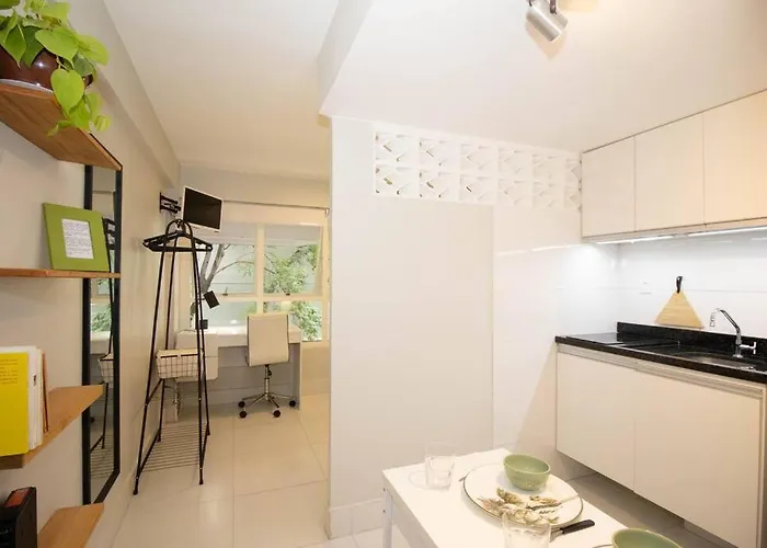 Studio na melhor quadra da Asa Norte