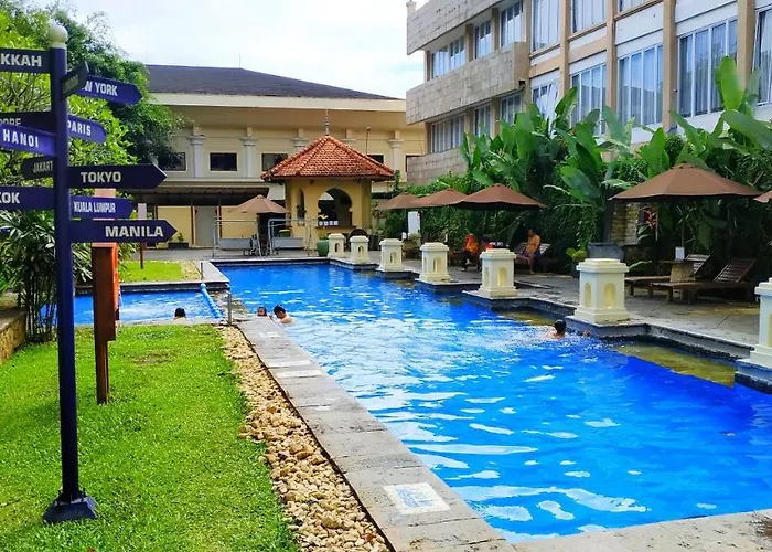 Tripletree Hotel And Resort Bukittinggi