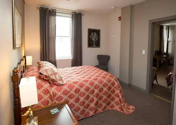 Dodici Night Suites