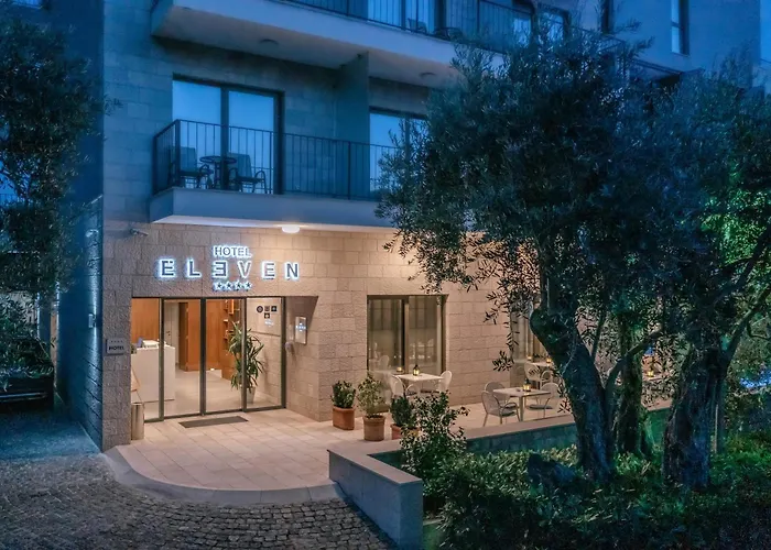 Hotel Eleven