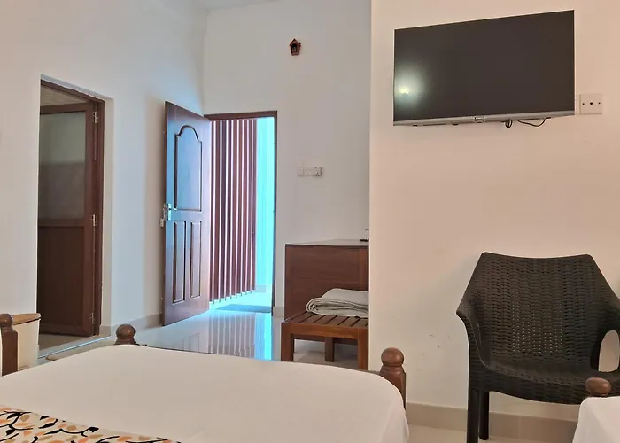Holiday Fashion Inn Negombo