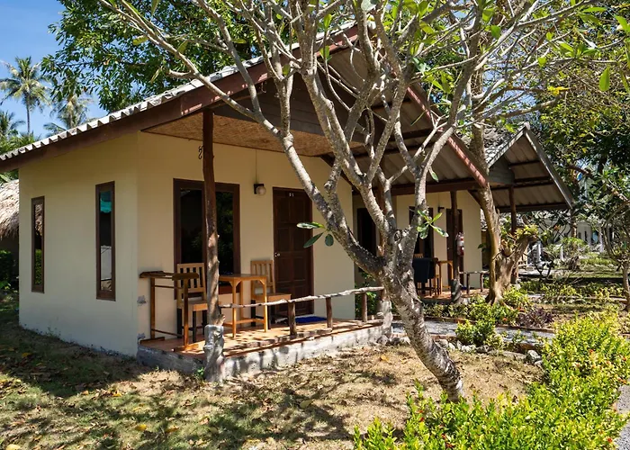 Isara Lanta Beach Resort Ko Lanta