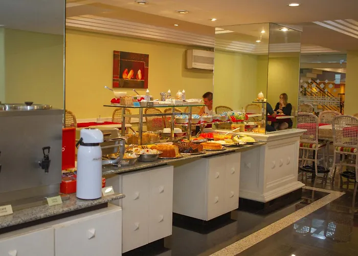 Trevi Hotel E Business