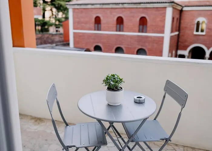 Alatea Apartments Valverde