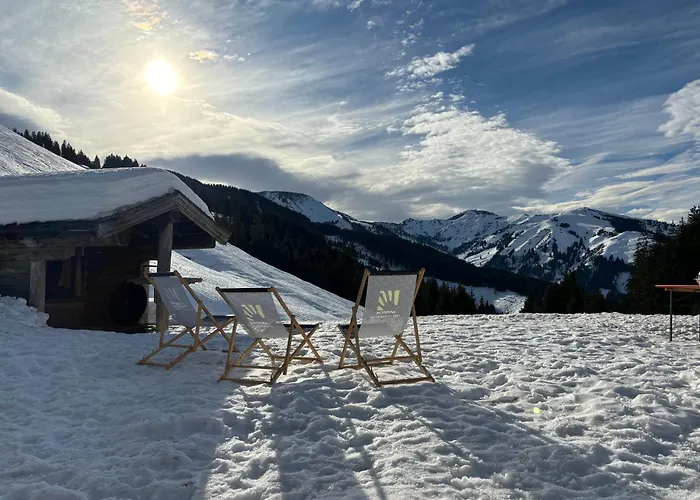 Modernes Apartment mit Panoramablick und Skibus