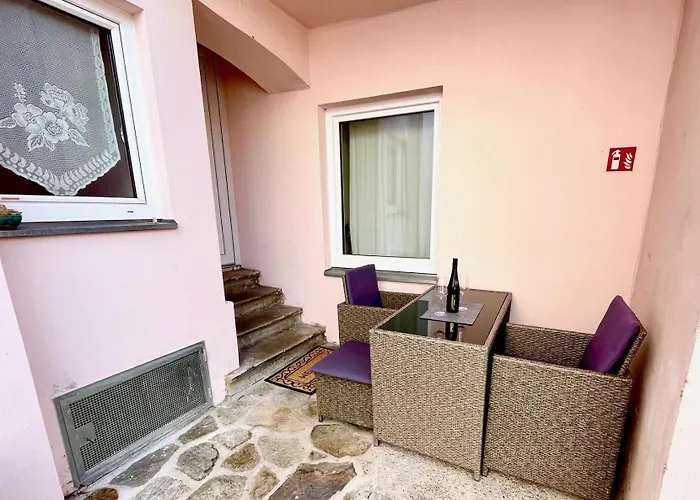 Bobbys Gartenapartment