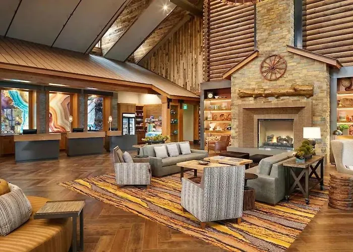 Fresh Snow! Exquisite Upscale Oasis - Ski Resort