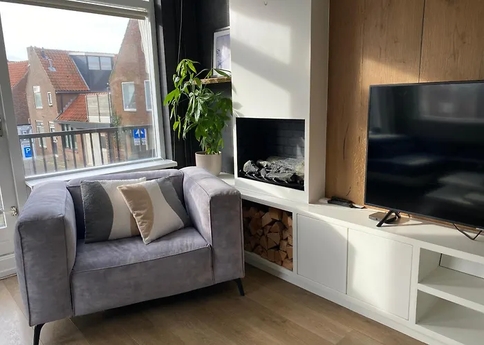 Katwijk Center, 1 Min Away From The Beach!
