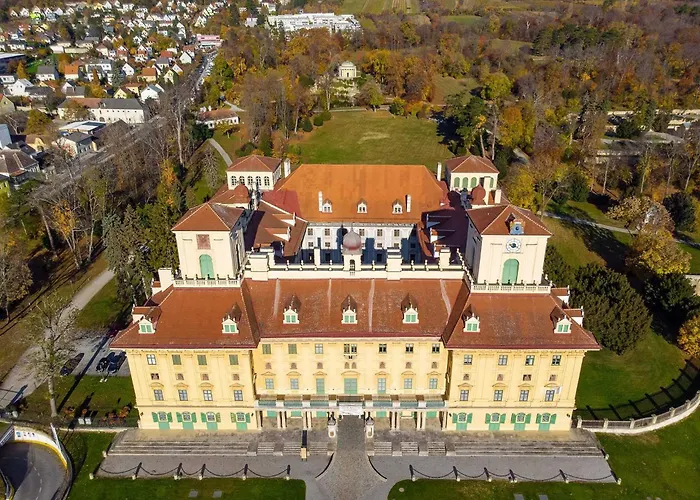 Pannonia Apartments