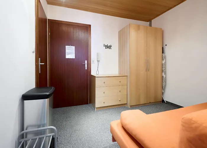 Alpina Holiday Living Zirbenstrasse