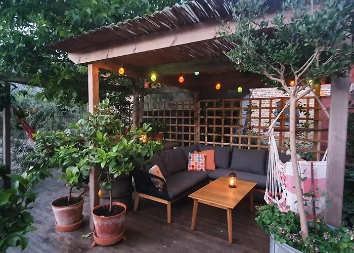 Aplagarden Bed & Boutique Winery