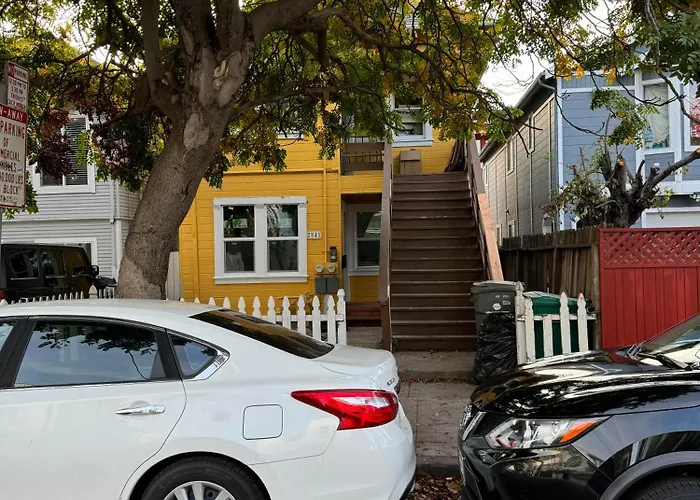 Bumblebee House
