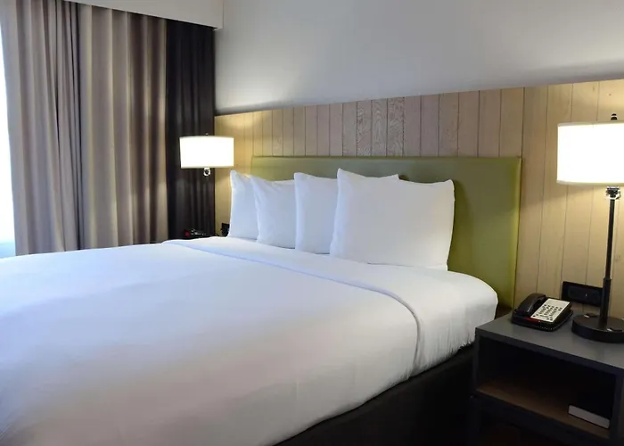 Country Inn & Suites By Radisson, Buford At Mall Of Georgia, Ga