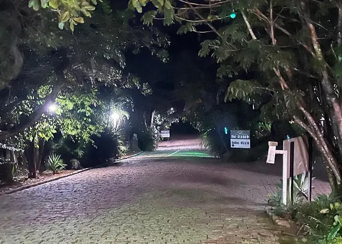 Pousada E Flat Royal