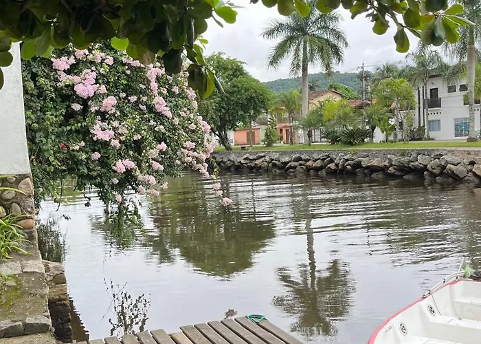 Embauba Paraty - Hostel & Flats