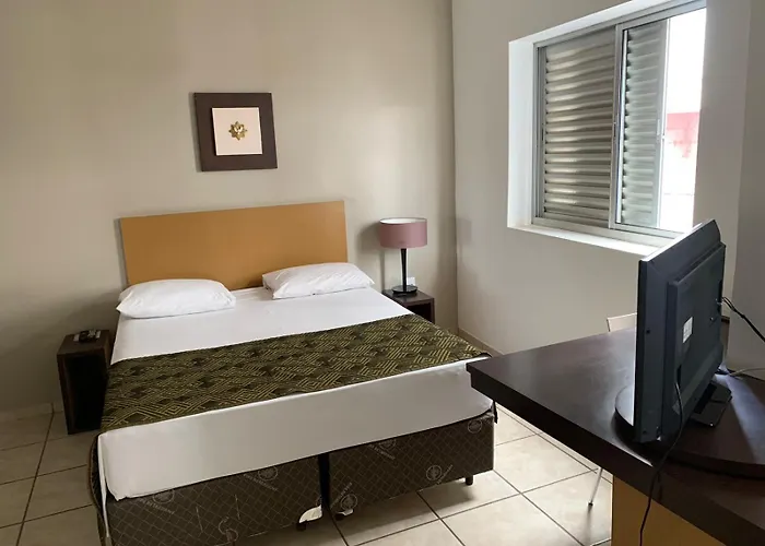 Hotel Ouro Verde