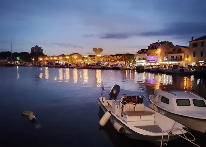 Vodice Mladen Apartman Za Familiju