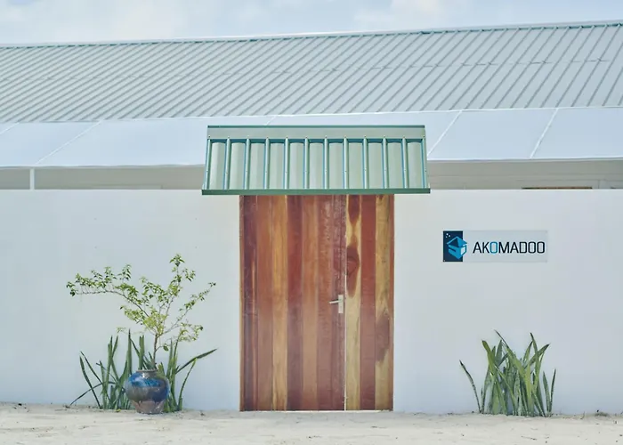 Akomadoo Retreat