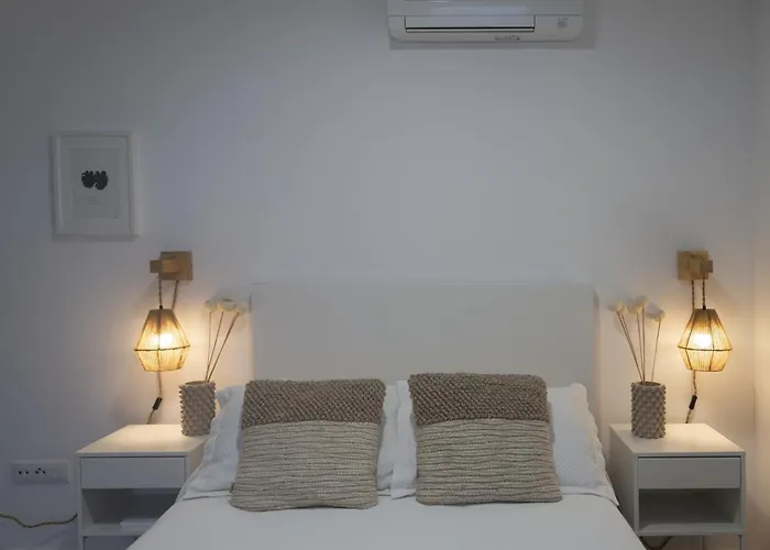 Apartamentos La Tahona Cádiz Centro
