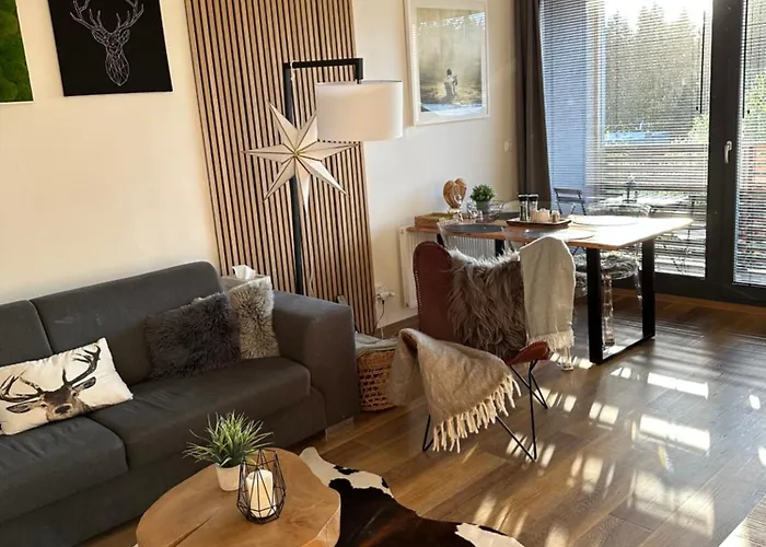 U Jelena Harrachov - Rodinny Apartman U Lesa S Garazi