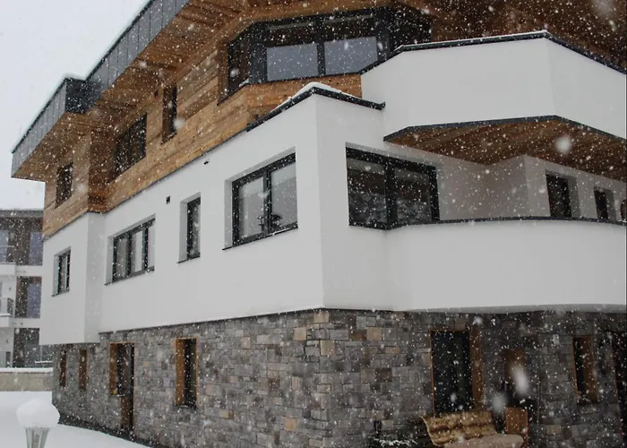Chasa Patria Apartments