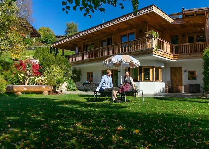 ALPIN CHARME APARTMENTS Boutique Chalet Kitzbichl