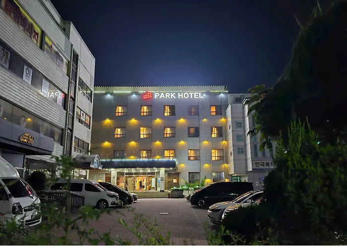 Goodstay Andong Park Hotel