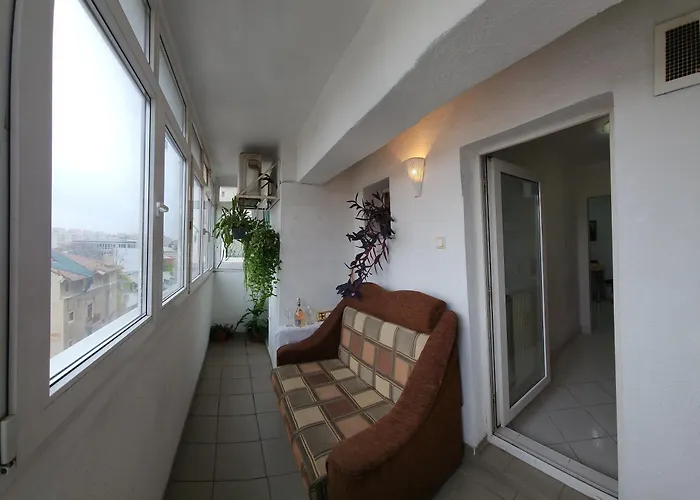 Atlas Accommodation Studio Romana De Lux
