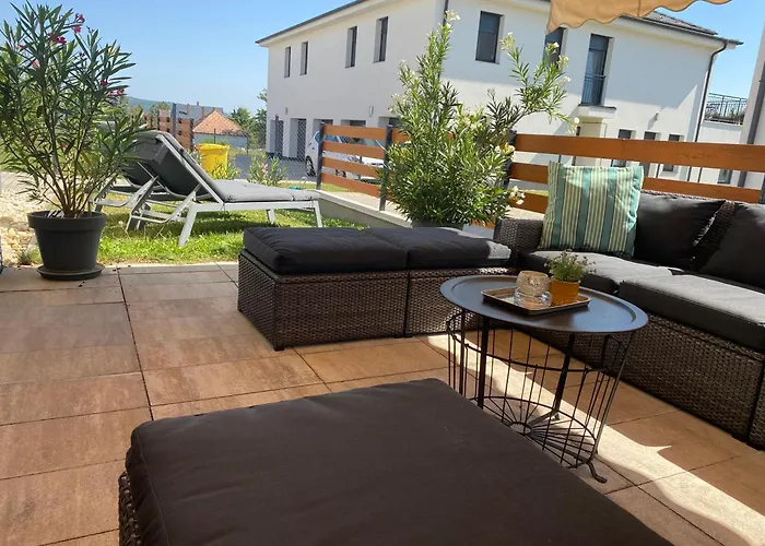 Nest2 Apartments