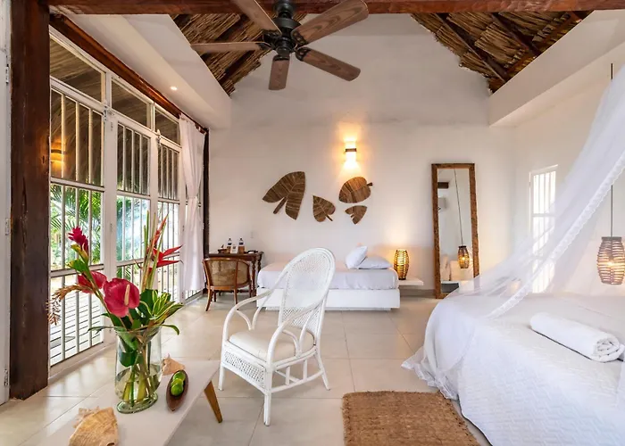 Hotel Coralina Island