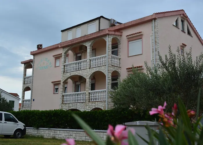 Apartmani Nena