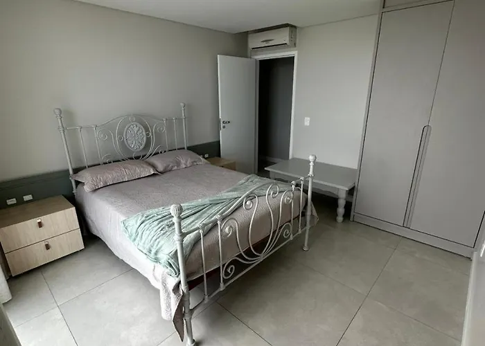 Casa Frente Mar em Porto Belo