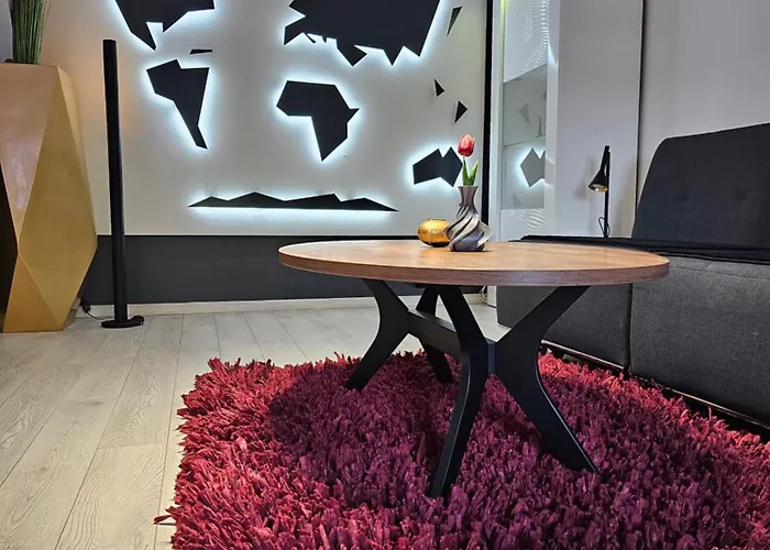 Apartment Sand - Entry With Pin 0 - 24H, Free Reserved Leased Parking With Video Surveillance, Luxury Massage Chair,Infrared Sauna,Free Cancellation 24 Hours Before Check In, Premium Pillows And Mattress