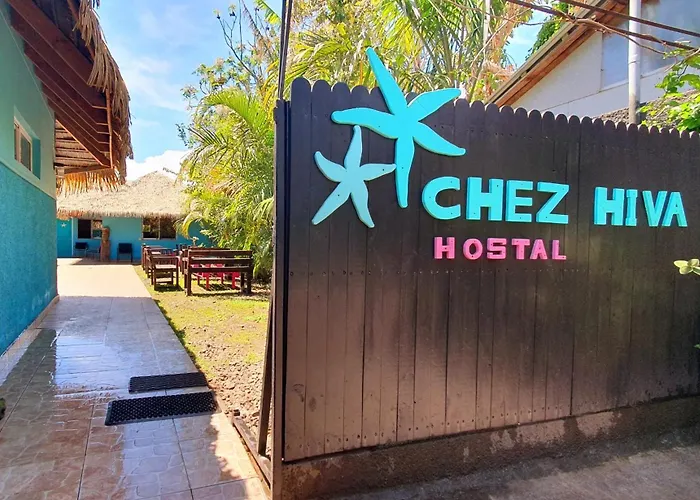 Hotel & Apartments "Chez Hiva"