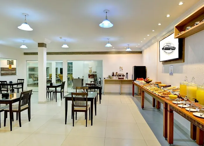 Hotel Bons Tempos
