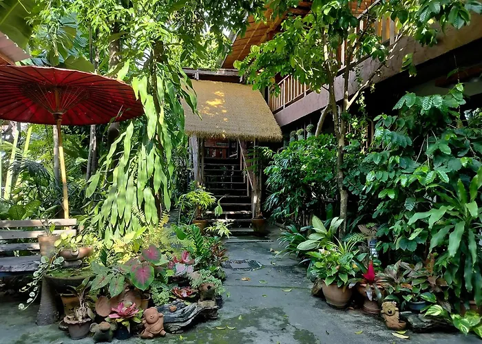 Oldy De Garden