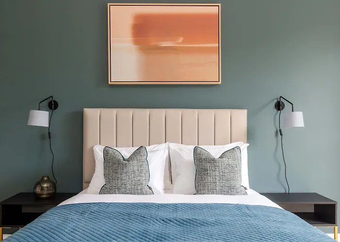 Dragon Suites Luxury Serviced Apartments At Walker Street