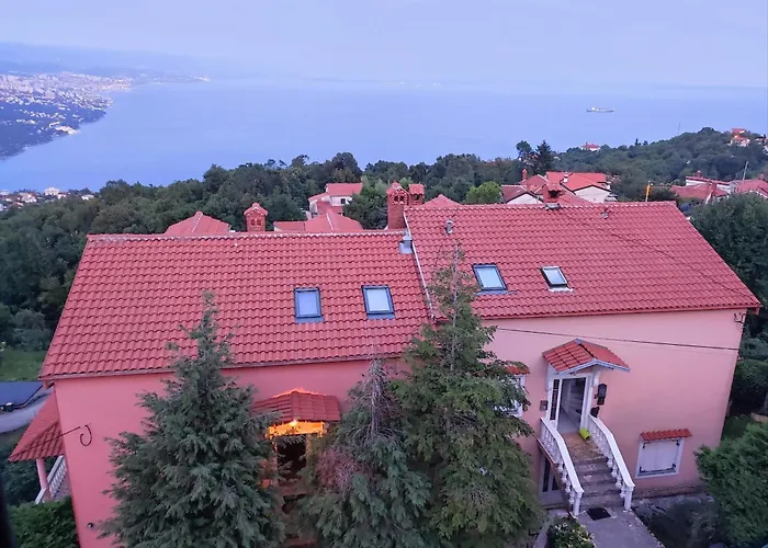 Uphill Opatija Apartment