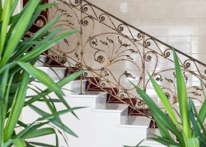 Santa Beach Hotel