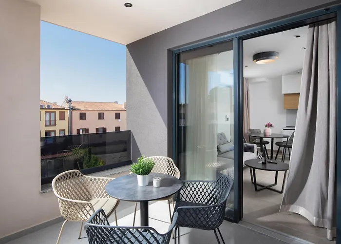 A'More Bijeca - 20M From The Beach - New & Modern