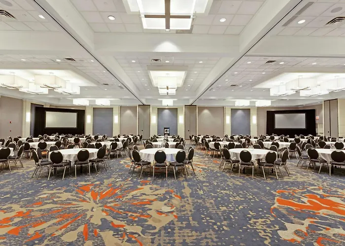 Doubletree By Hilton Little Rock