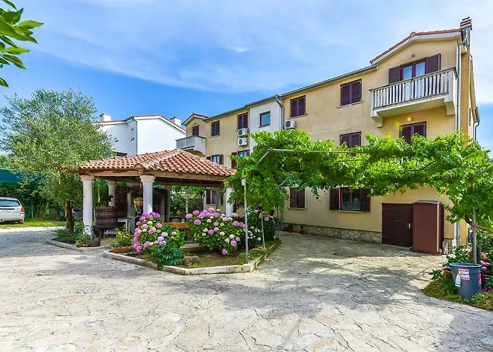 Apartments Adria