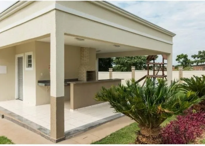 Apartamento Completo na região central.