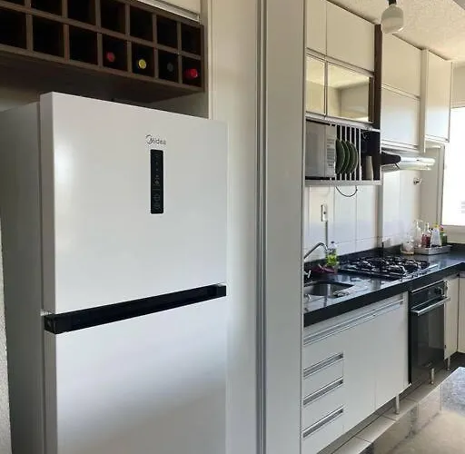 Apartamento Completo na região central.