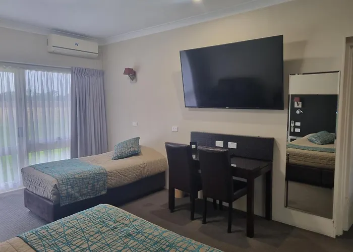 Australian Homestead Motor Lodge